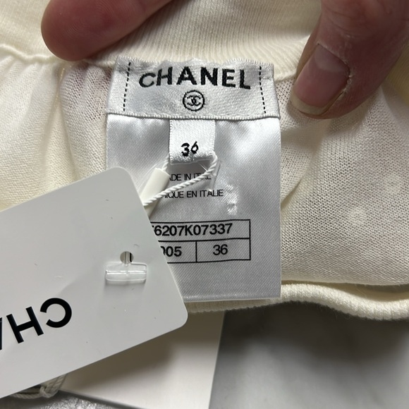 CHANEL NWT 2017 Mini Embellished Scallop Hem Shorts Size 36(US4) - Picture 9 of 12